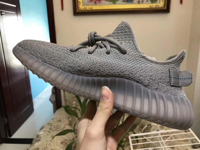 Super Max Adidas Yeezy 350 V2“Moonrock” GS